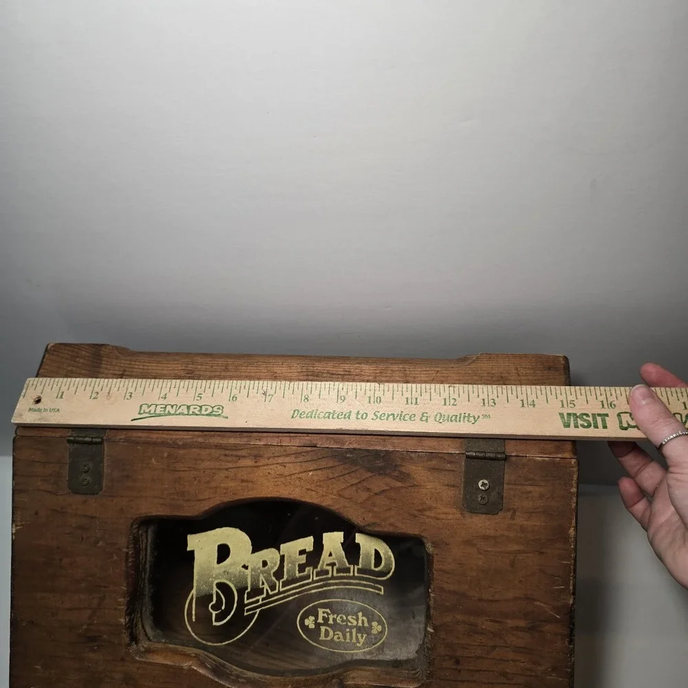 Vtg Wooden Bread Box w/ Fresh Daily Glass Panel  Farmhouse Country Kitchen Read